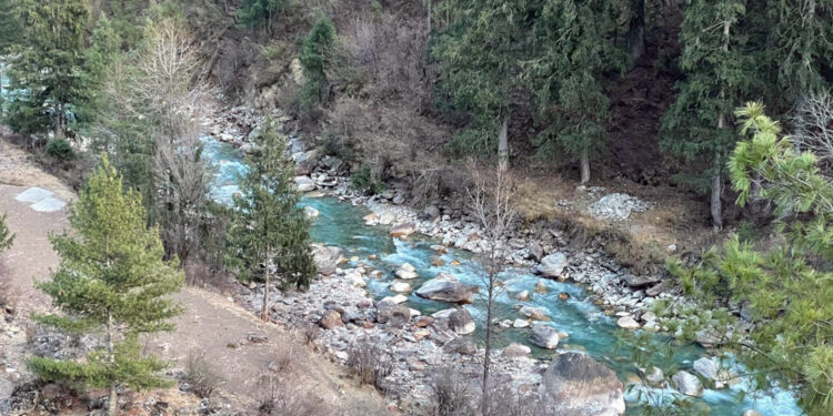 चिनियाँ कम्पनी सिनो हाइड्रोले विवाद झिक्दा जगदुल्ला जलविद्युत आयोजनाको निर्माणमा अलमल