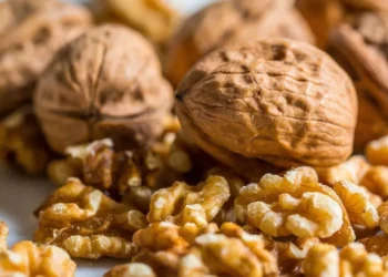 किन भनिन्छ ओखरलाई ब्रेन फ्रुट ?