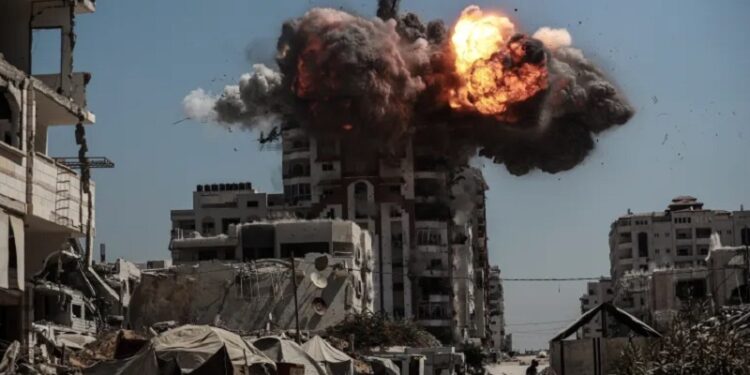 इजरायली आक्रमणमा परी गाजामा थप ५३ जनाको ज्यान गयो