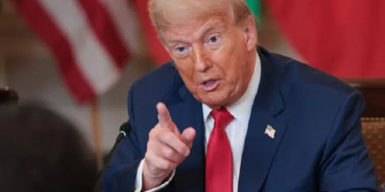 ट्रम्प प्रशासनद्वारा भन्सार शुल्कसम्बन्धी छिटो निर्णय गर्न अदालतमा याचिका दायर